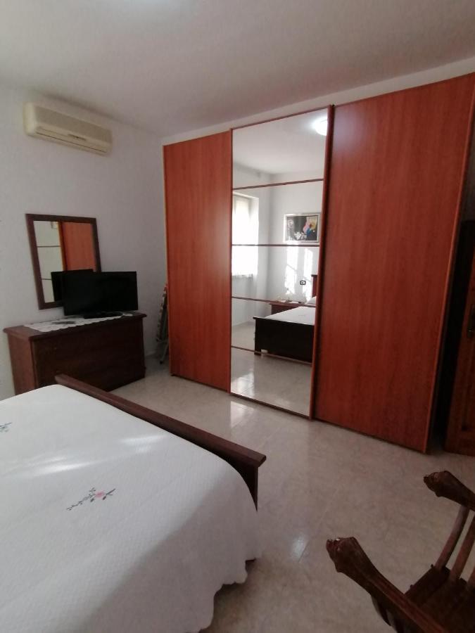 Lemon House Apartment Sassari Ngoại thất bức ảnh
