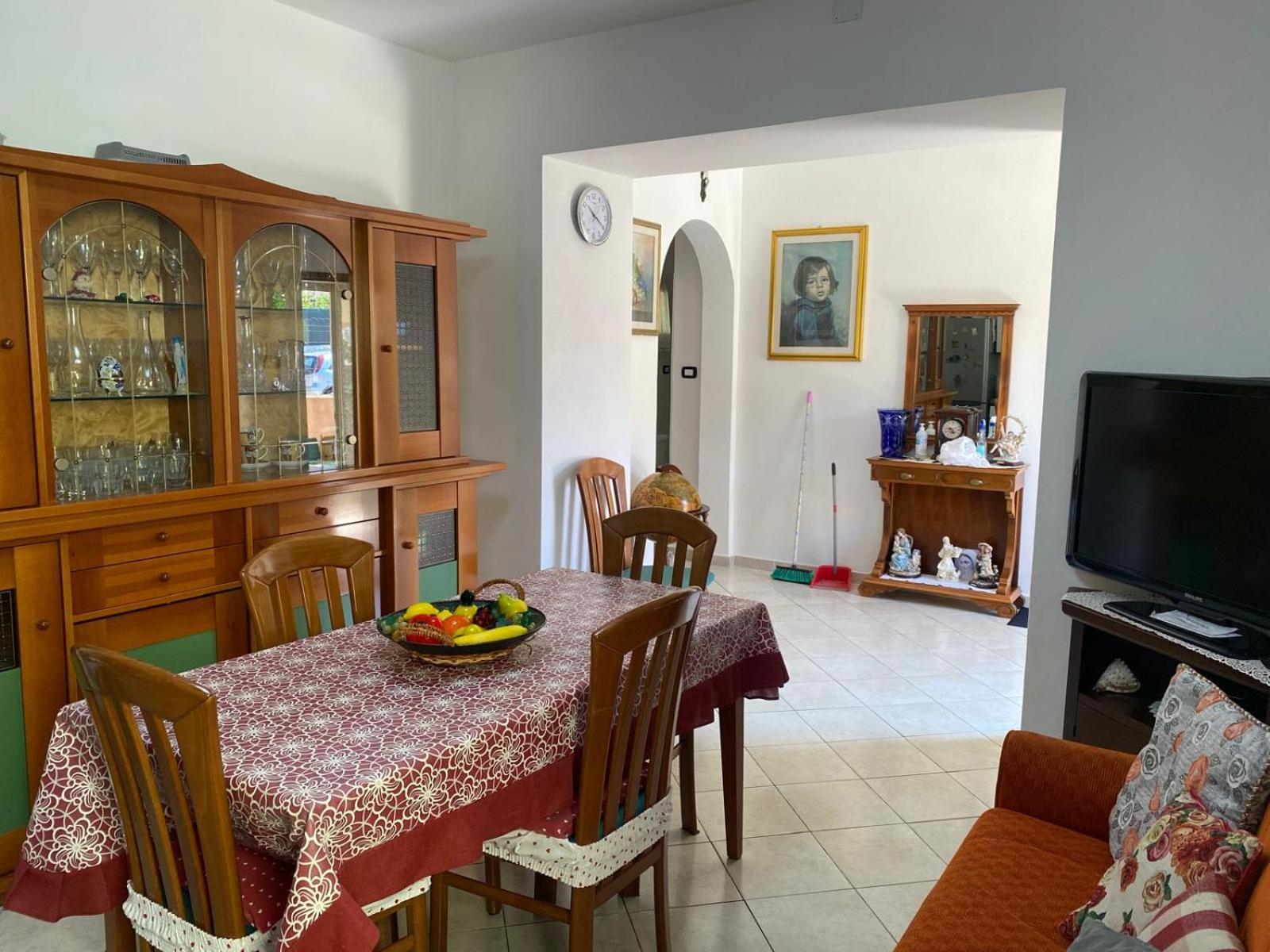 Lemon House Apartment Sassari Ngoại thất bức ảnh